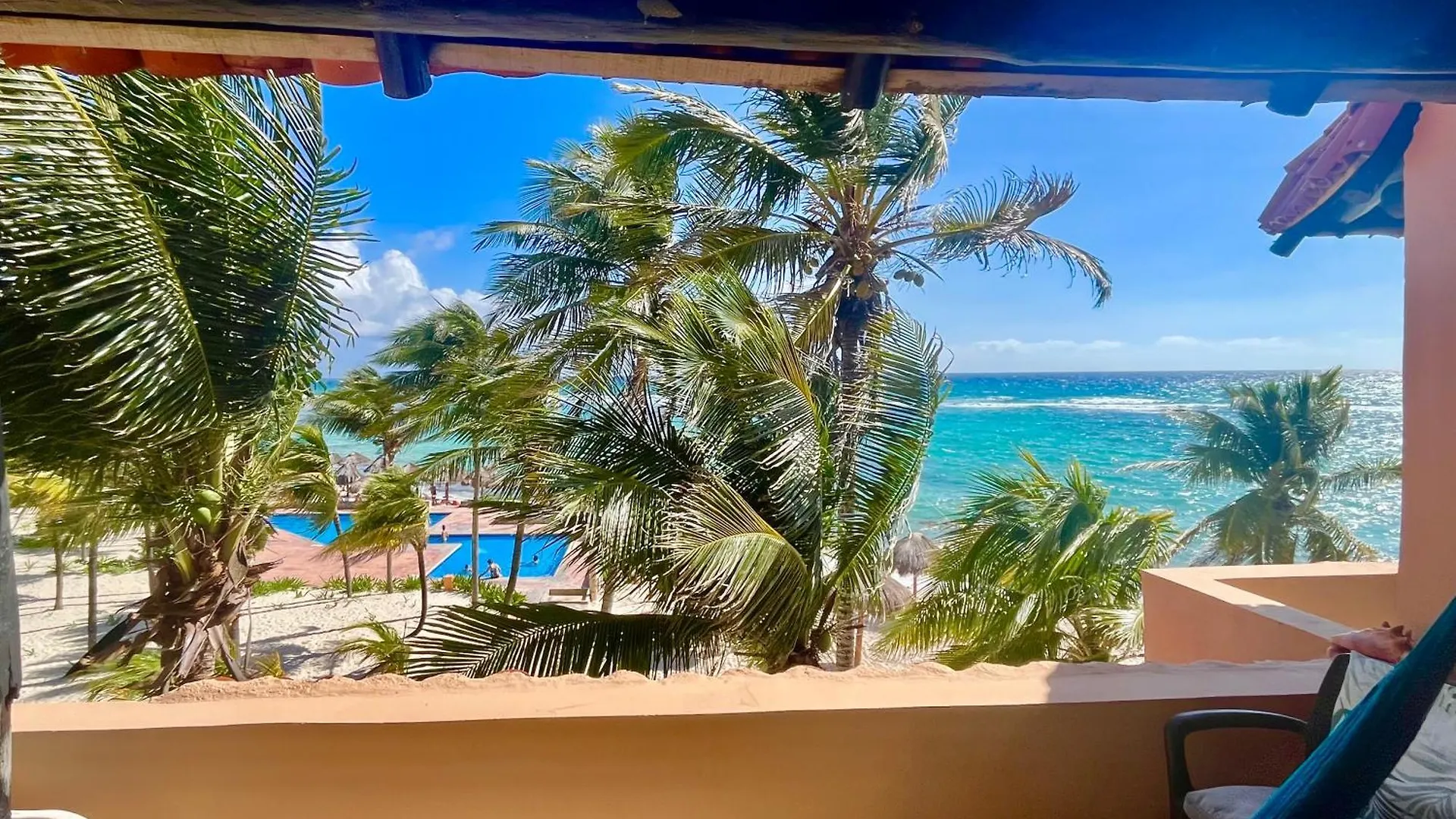 Apartment Beachfront Hammock Heaven Akumal